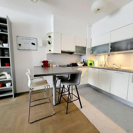 Urban Oasis: Stylish Retreat Apartment Zagreb Exterior photo